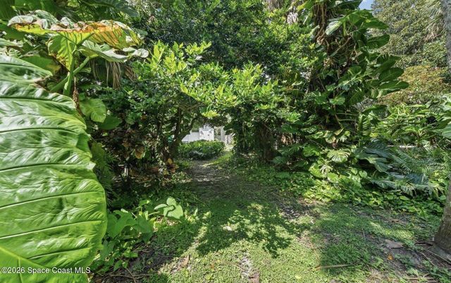 2329 Saint Andrews Circle, Melbourne, FL 32901