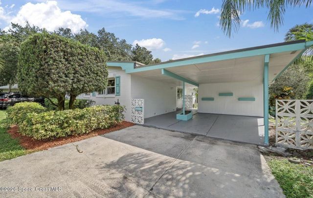 2329 Saint Andrews Circle, Melbourne, FL 32901