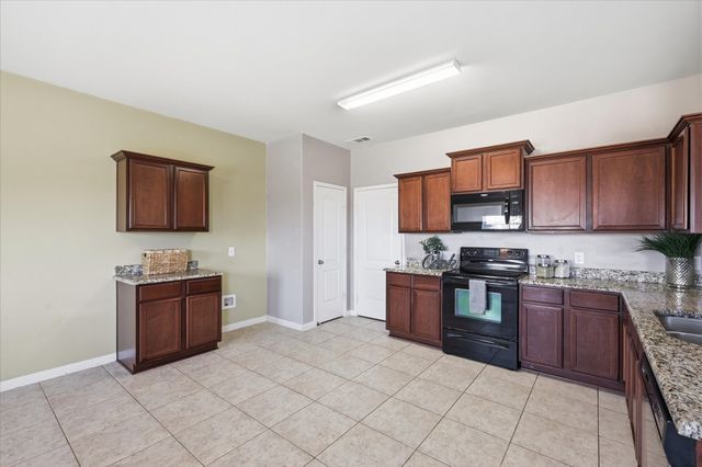 6352 White Jade Drive, Fort Worth, TX 76179