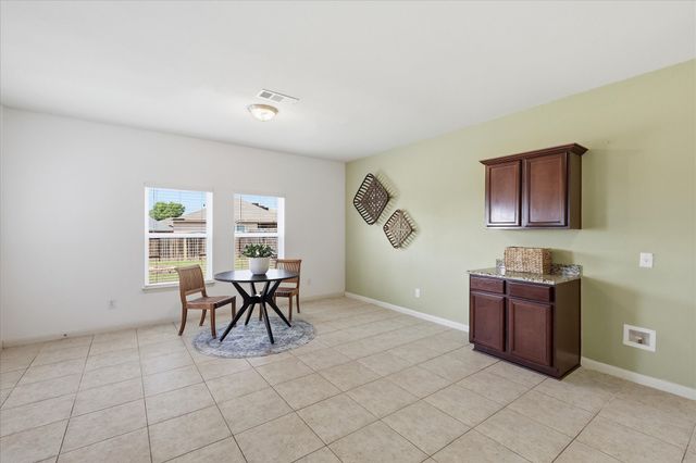 6352 White Jade Drive, Fort Worth, TX 76179