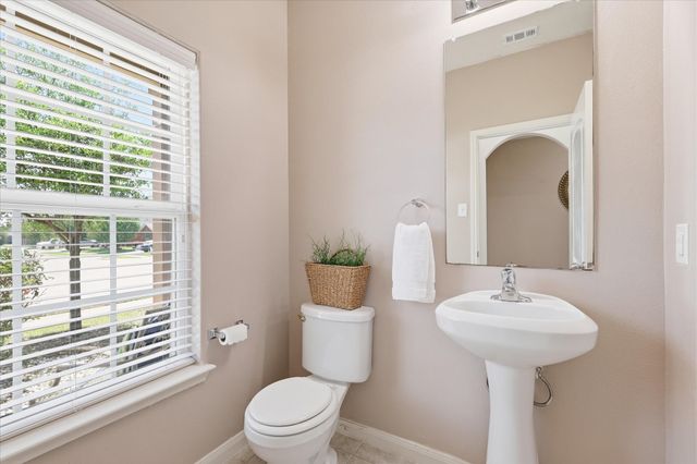 6352 White Jade Drive, Fort Worth, TX 76179