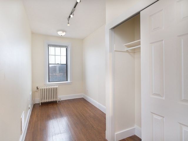 374 Chestnut Hill Ave 54, Boston, MA 02135