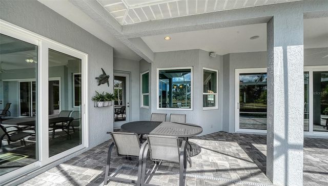 364 SWALLOW CIRCLE, Venice, FL 34285