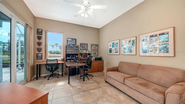 364 SWALLOW CIRCLE, Venice, FL 34285