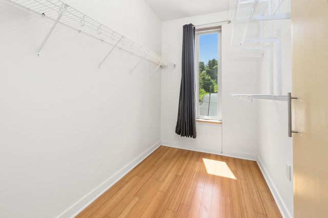 11 Gile Dr Unit 1B, Hanover, NH 03755