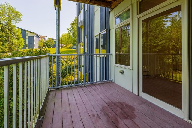 11 Gile Dr Unit 1B, Hanover, NH 03755