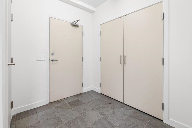 11 Gile Dr Unit 1B, Hanover, NH 03755