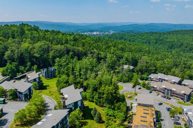 11 Gile Dr Unit 1B, Hanover, NH 03755