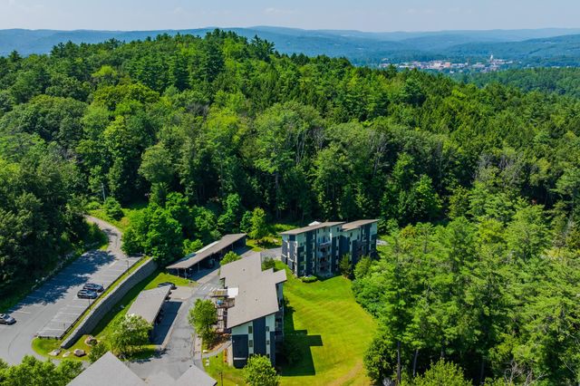 11 Gile Dr Unit 1B, Hanover, NH 03755