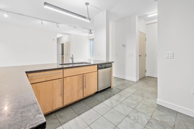 11 Gile Dr Unit 1B, Hanover, NH 03755