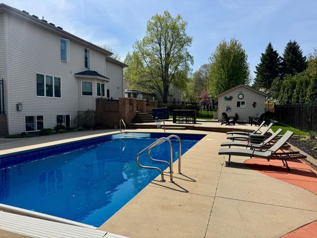 2667 Waterford Court, Saint Cloud, MN 56301