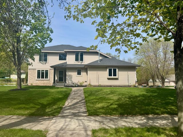 2667 Waterford Court, Saint Cloud, MN 56301