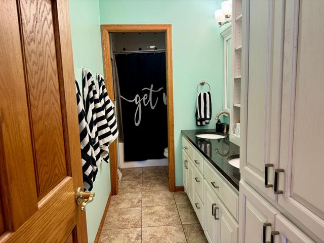 2667 Waterford Court, Saint Cloud, MN 56301