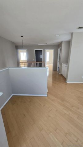 11442 Trailbrook Ln, San Diego, CA 92128