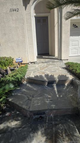 11442 Trailbrook Ln, San Diego, CA 92128