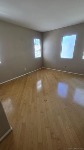 11442 Trailbrook Ln, San Diego, CA 92128