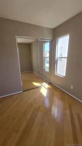 11442 Trailbrook Ln, San Diego, CA 92128