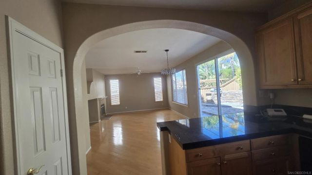 11442 Trailbrook Ln, San Diego, CA 92128