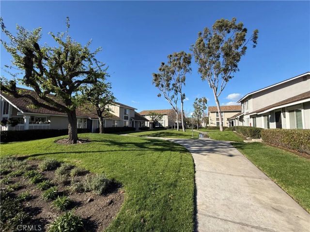 6672 Sun Drive C, Huntington Beach, CA 92647