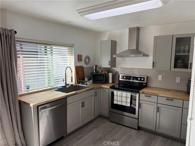 6672 Sun Drive C, Huntington Beach, CA 92647