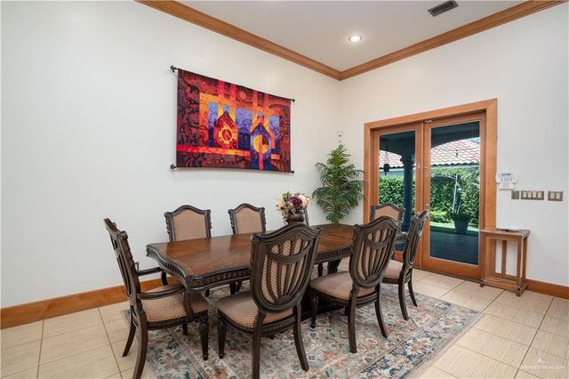 7704 N 5th Street, Mcallen, TX 78504