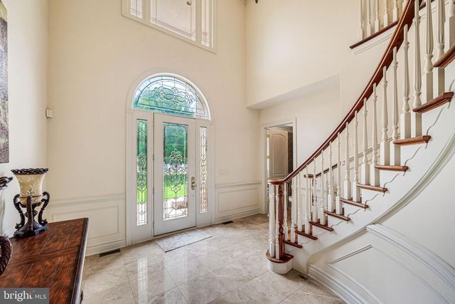 211 STONECHASE DR, Hockessin, DE 19707