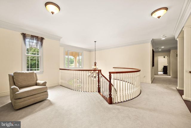 211 STONECHASE DR, Hockessin, DE 19707