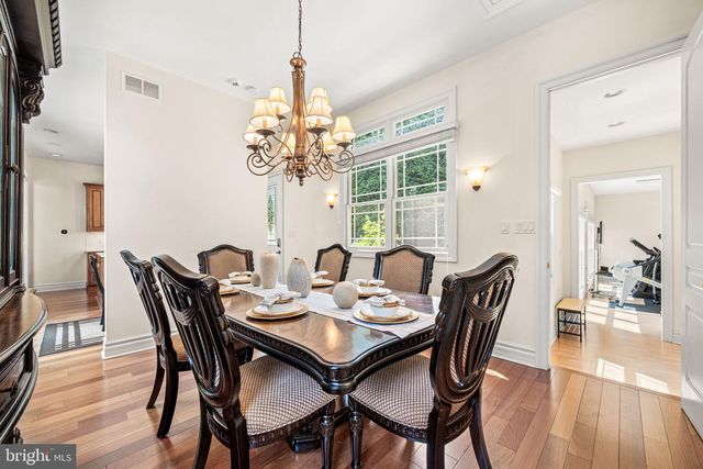 211 STONECHASE DR, Hockessin, DE 19707