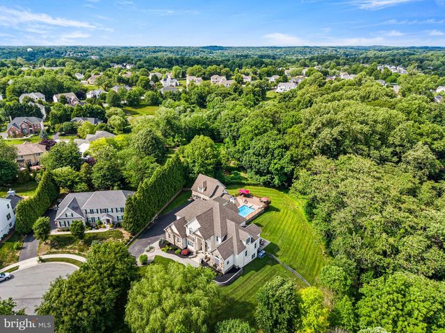 211 STONECHASE DR, Hockessin, DE 19707