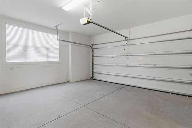 1011 LEE SHORE STREET, Valrico, FL 33594