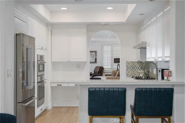 11740 W Sunset Boulevard 14, Los Angeles, CA 90049