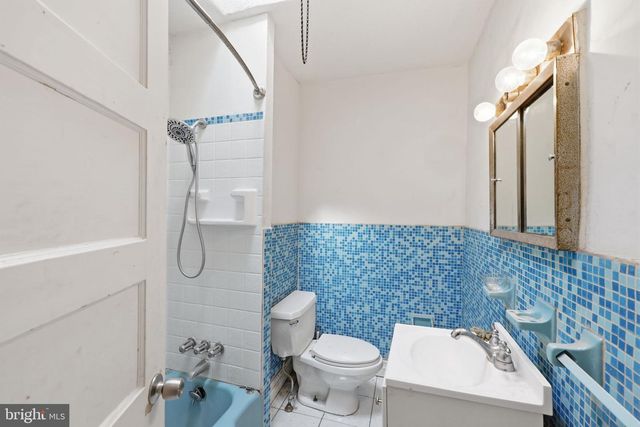 5718 HEGERMAN ST, Philadelphia, PA 19135