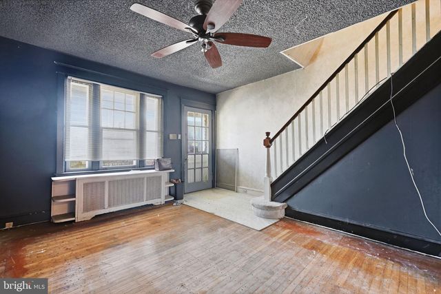 5718 HEGERMAN ST, Philadelphia, PA 19135