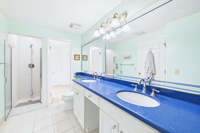 9905 W Atlantic Boulevard, Coral Springs, FL 33071