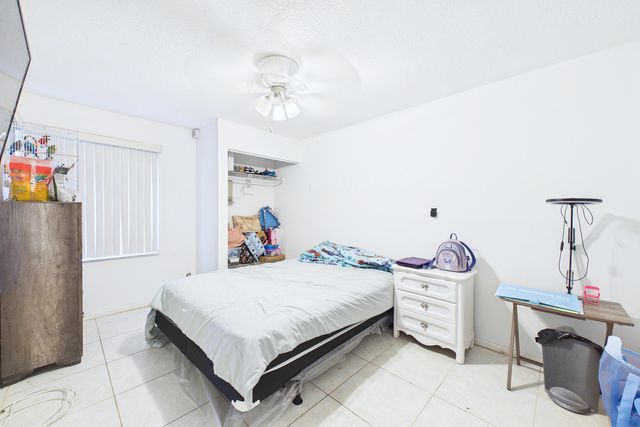 9905 W Atlantic Boulevard, Coral Springs, FL 33071
