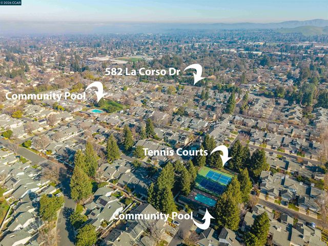 582 La Corso Dr, Walnut Creek, CA 94598