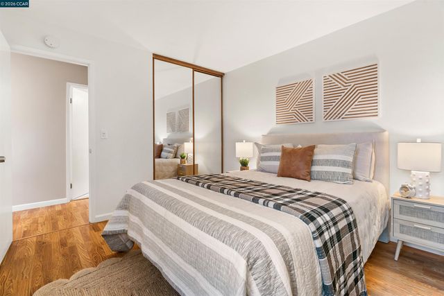 582 La Corso Dr, Walnut Creek, CA 94598