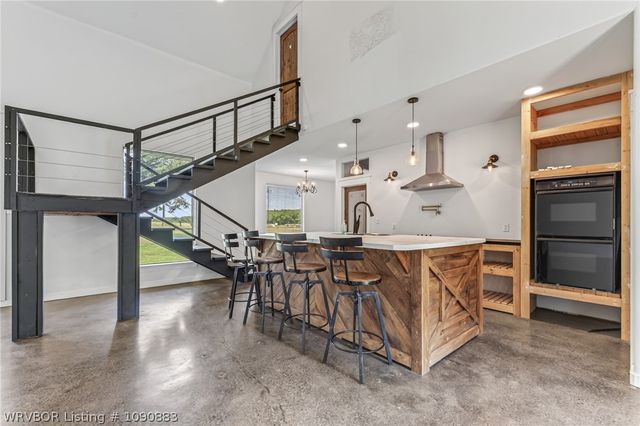 203 S Ross Hampton Road, Hackett, AR 72937