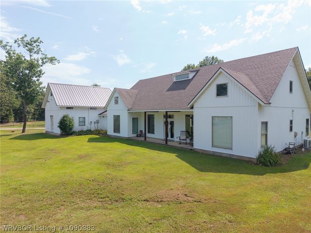 203 S Ross Hampton Road, Hackett, AR 72937