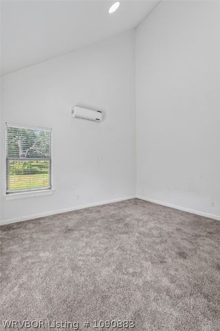 203 S Ross Hampton Road, Hackett, AR 72937