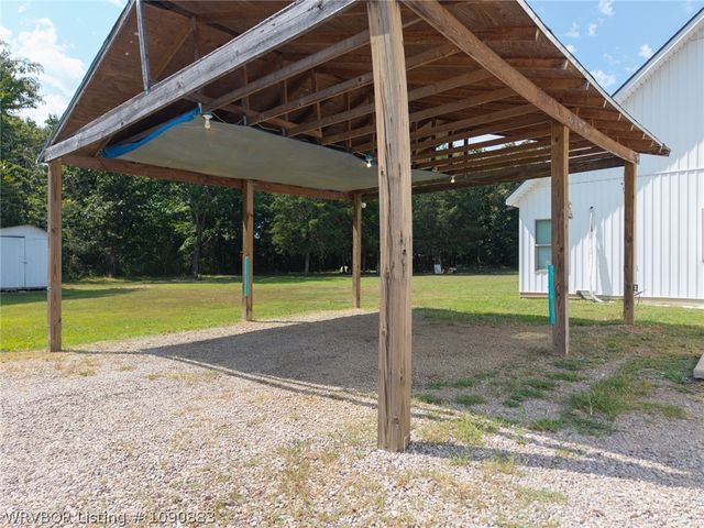 203 S Ross Hampton Road, Hackett, AR 72937