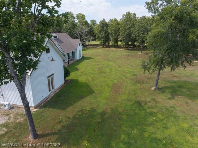 203 S Ross Hampton Road, Hackett, AR 72937