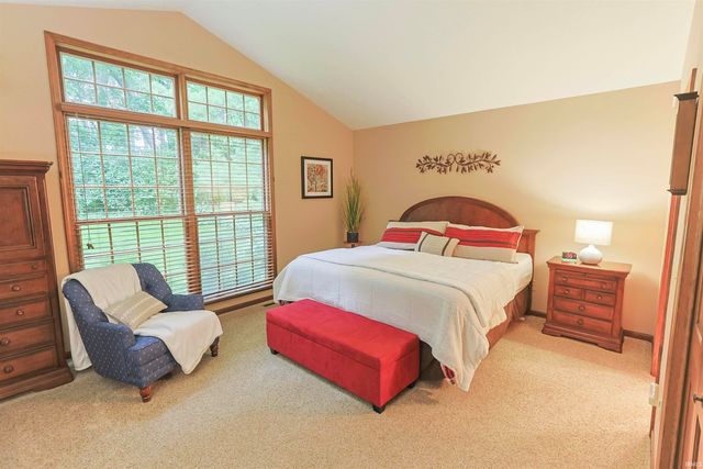 16290 Oak Hill Boulevard, Granger, IN 46530