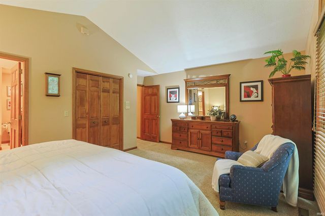 16290 Oak Hill Boulevard, Granger, IN 46530