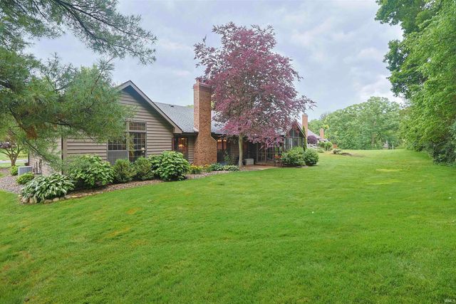 16290 Oak Hill Boulevard, Granger, IN 46530