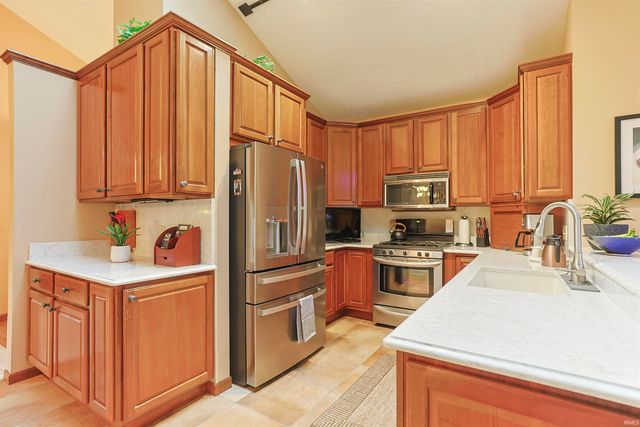16290 Oak Hill Boulevard, Granger, IN 46530