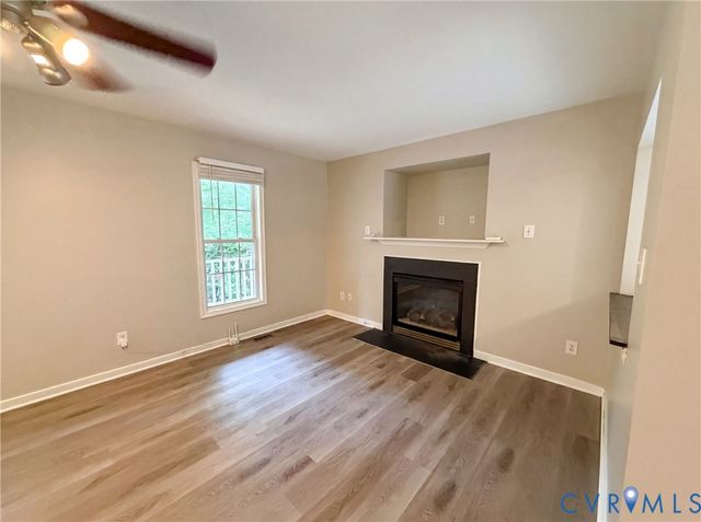 2566 Brookforest Ct, Midlothian, VA 23112