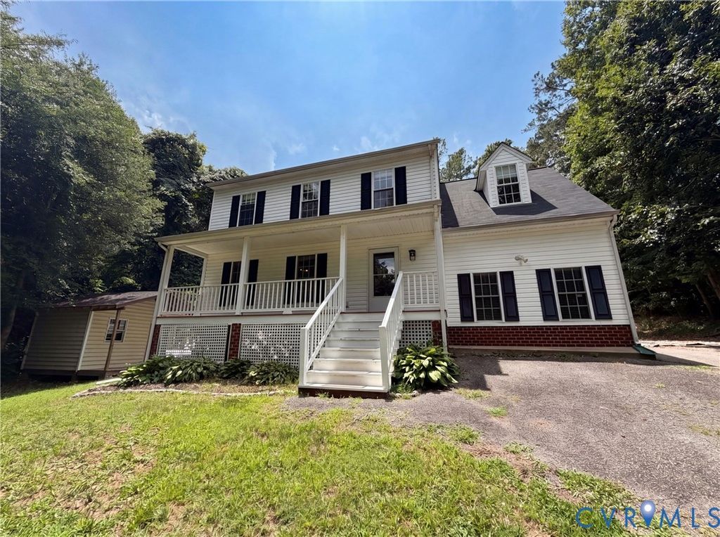 2566 Brookforest Ct, Midlothian, VA 23112