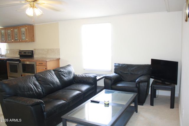 2523 E CONTENTION MINE Road 41, Phoenix, AZ 85032