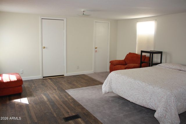 2523 E CONTENTION MINE Road 41, Phoenix, AZ 85032